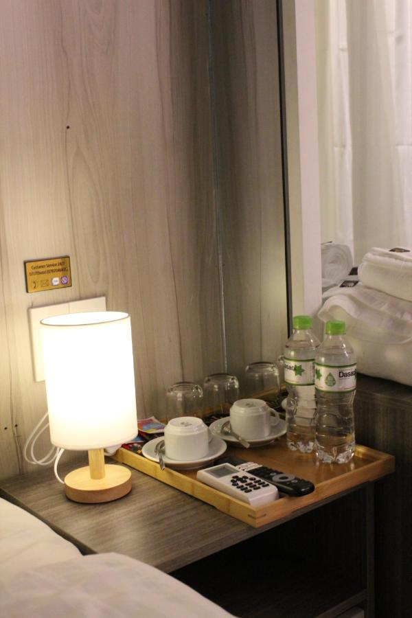 The Queendor Boutique Hotel Ho Chi Minh City Bagian luar foto
